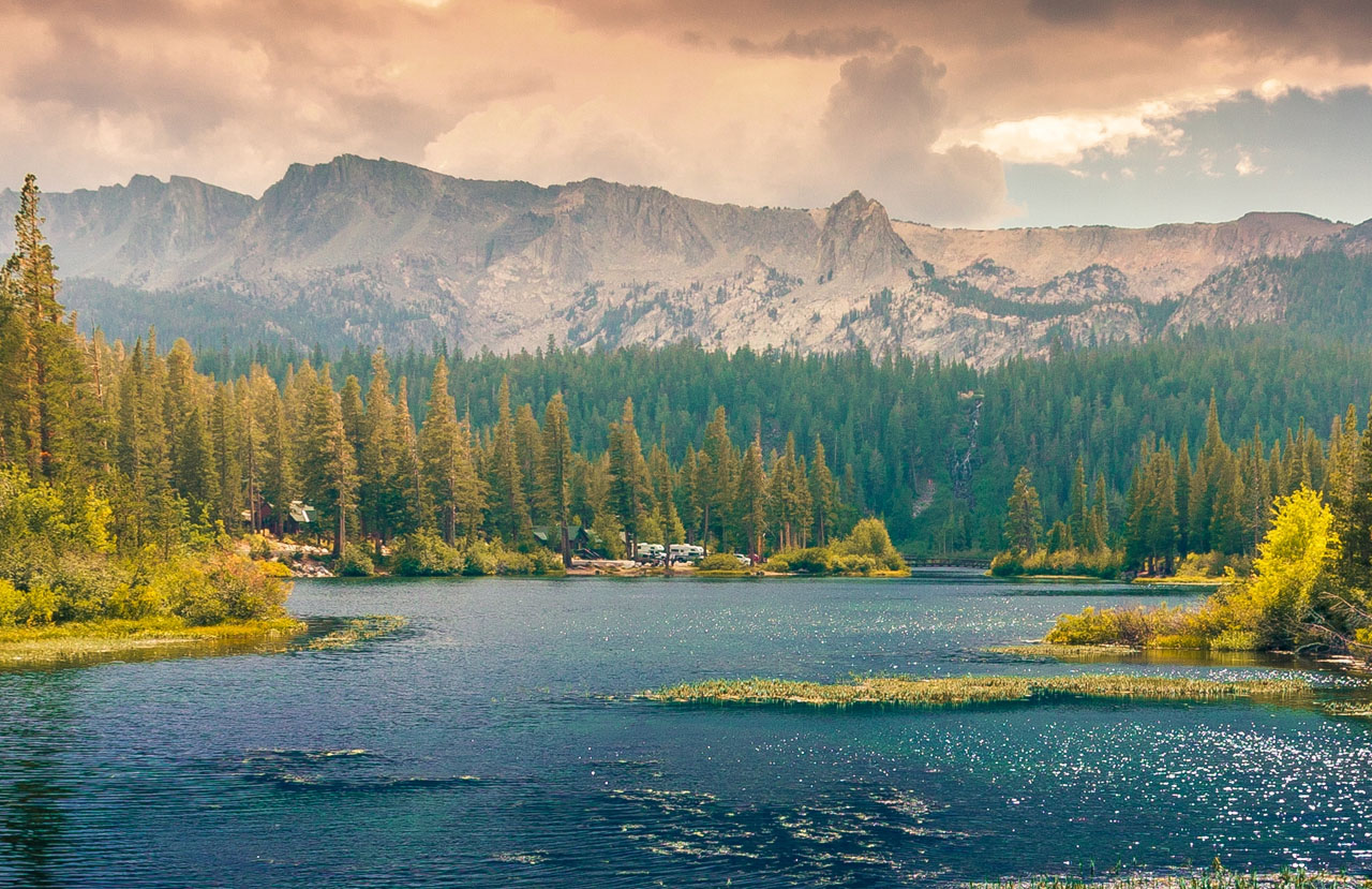 在线轰炸机免费版